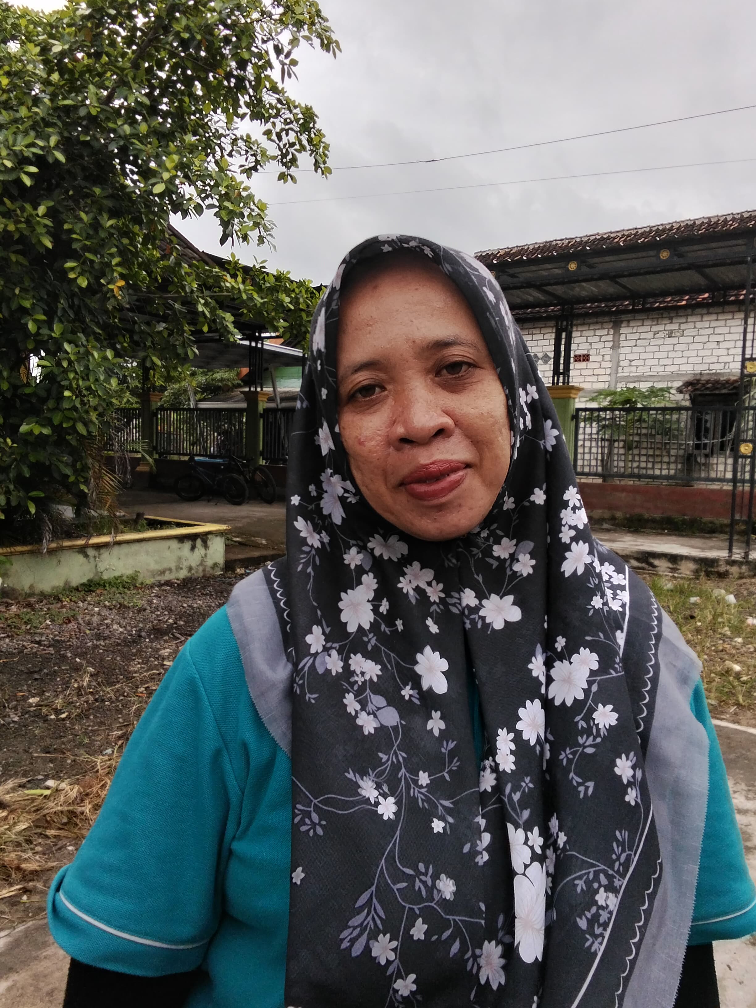 LULUS INDRA DEWI